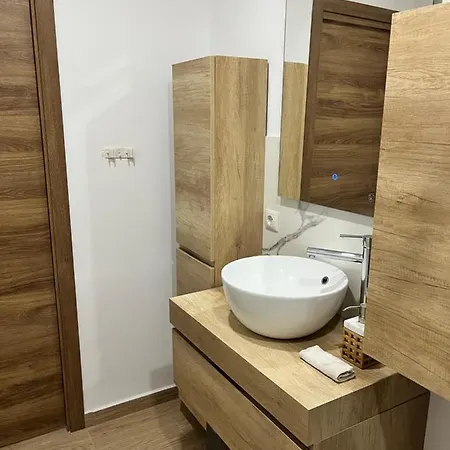 Seafront By Kalmarent *