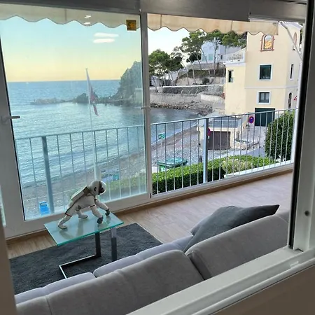 Seafront By Kalmarent