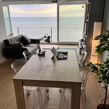 Seafront By Kalmarent *